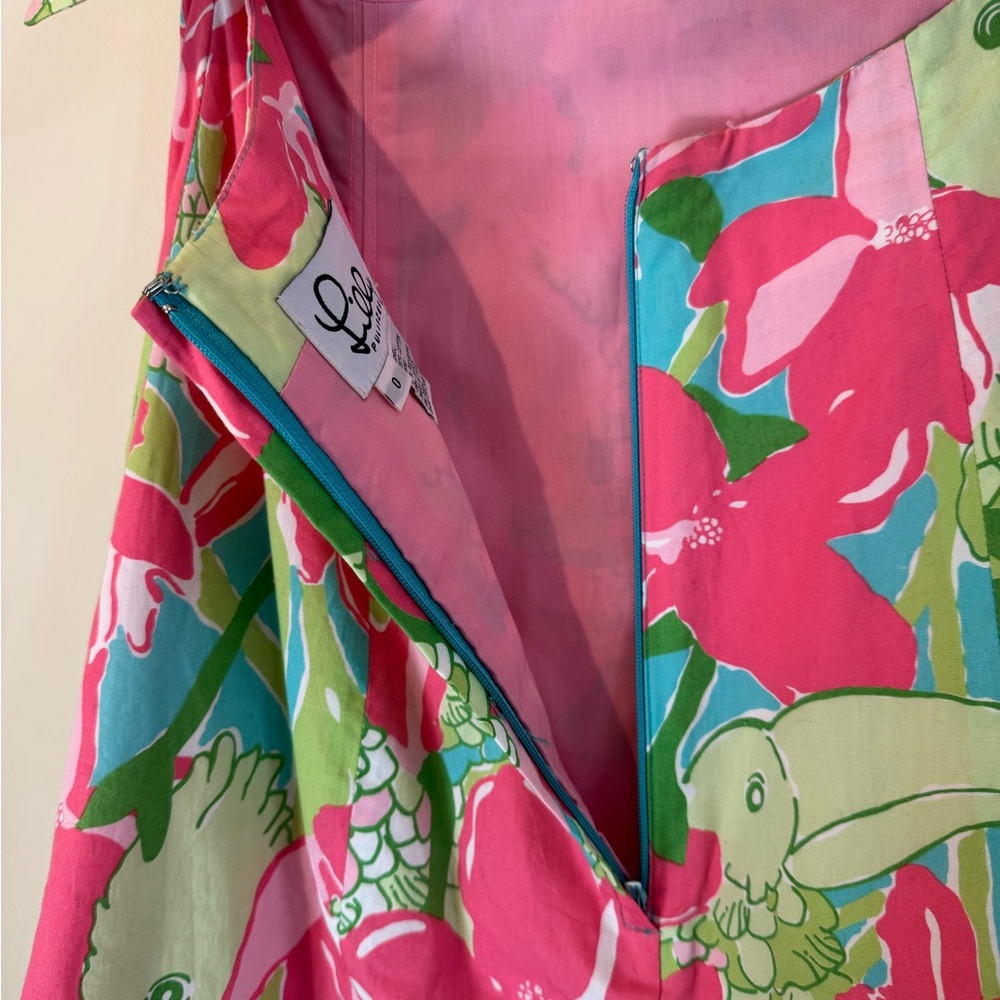 Vintage Lilly Pulitzer Cotton Dress in a Pink Green Floral/Parrot Pattern Size 0 - Picture 6 of 11